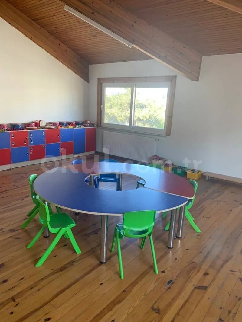 Work area on the school's upper floor